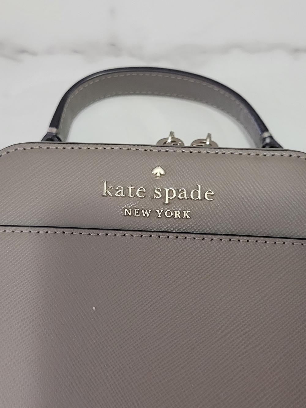 Kate Spade Taupe Crossbody with Gold Hardware - Picture 3 of 13